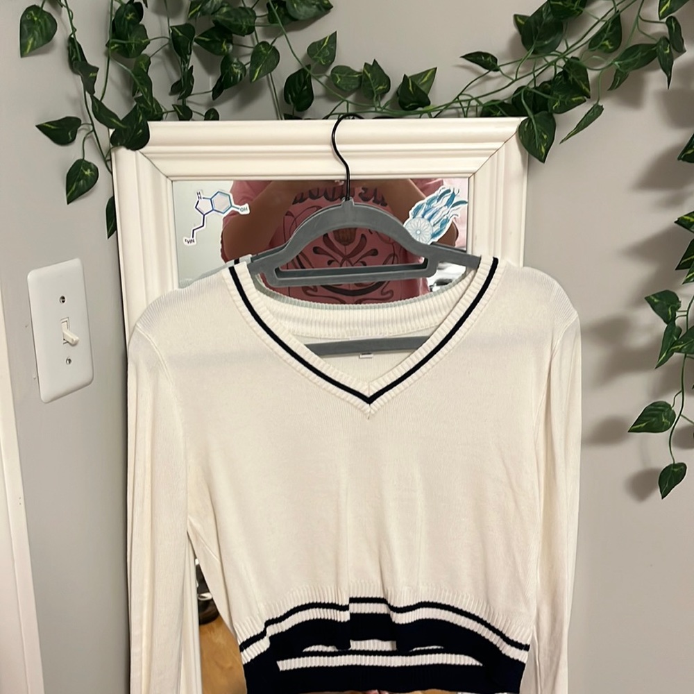 Cropped Sweater, Never Worn!